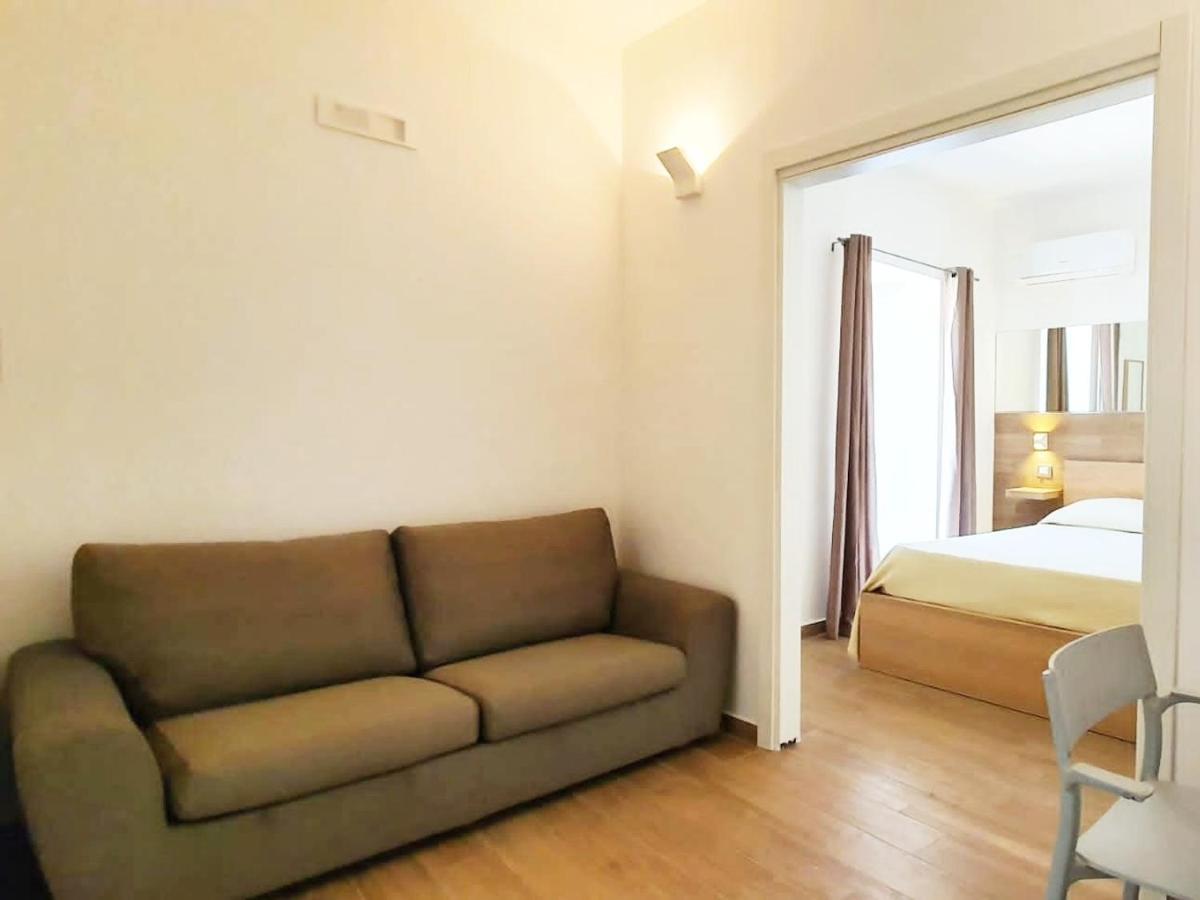 Casa Sofia- Fondi Vertice Rooms Екстер'єр фото