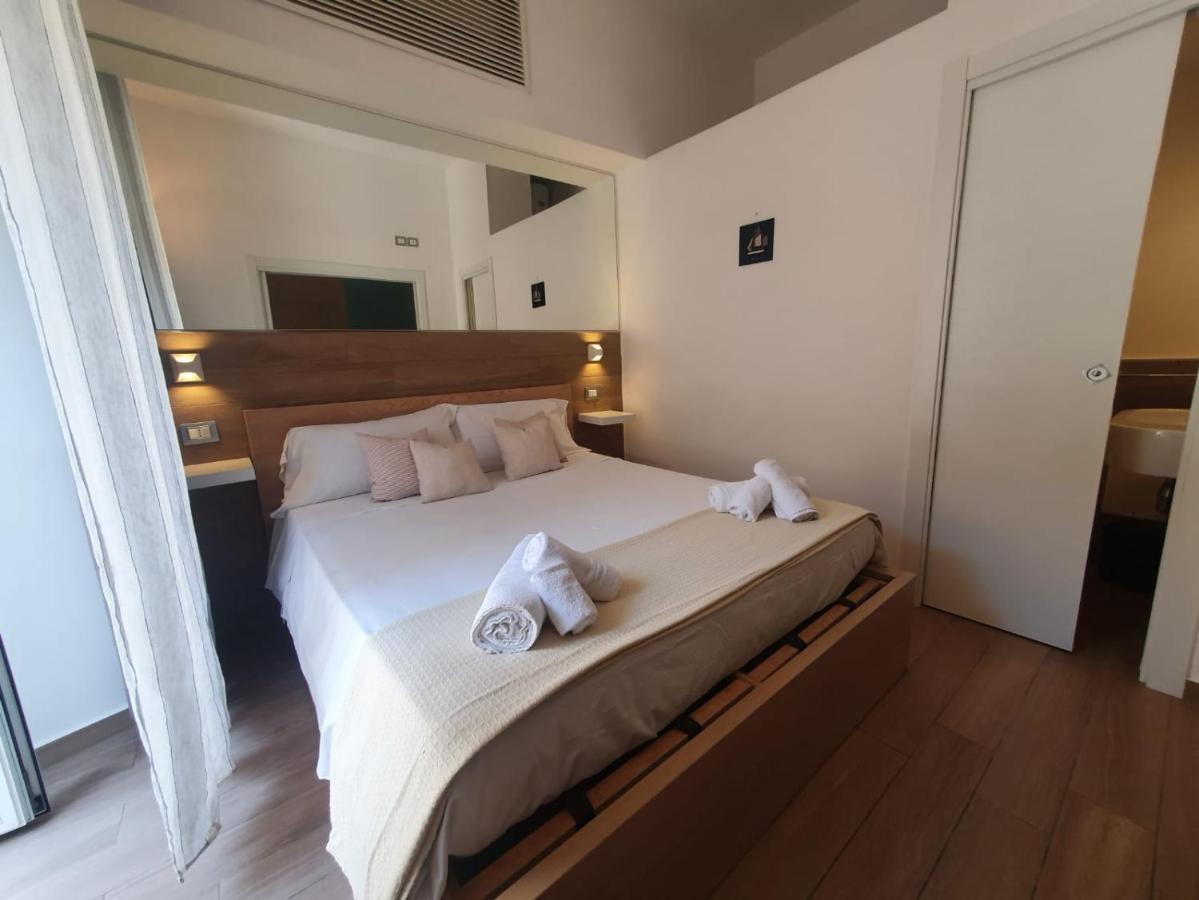 Casa Sofia- Fondi Vertice Rooms Екстер'єр фото