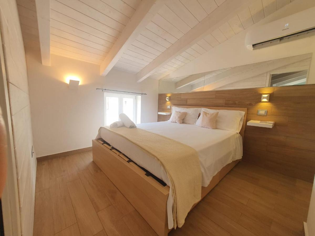 Casa Sofia- Fondi Vertice Rooms Екстер'єр фото