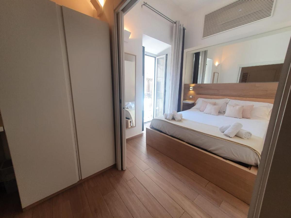 Casa Sofia- Fondi Vertice Rooms Екстер'єр фото